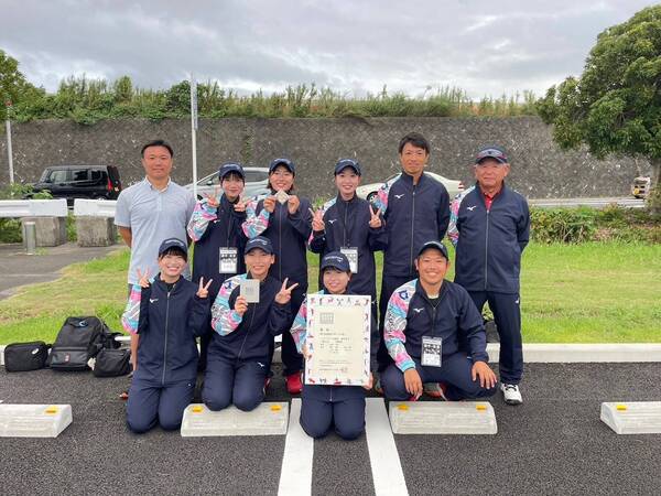 国民スポーツ大会ソフトテニス競技にて本学学生のみで構成された徳島県成年女子チームが５位入賞を果たしました。